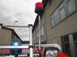 FF BruchköbelRote Kennleuchte mit Verlängerungsrohr. (200)